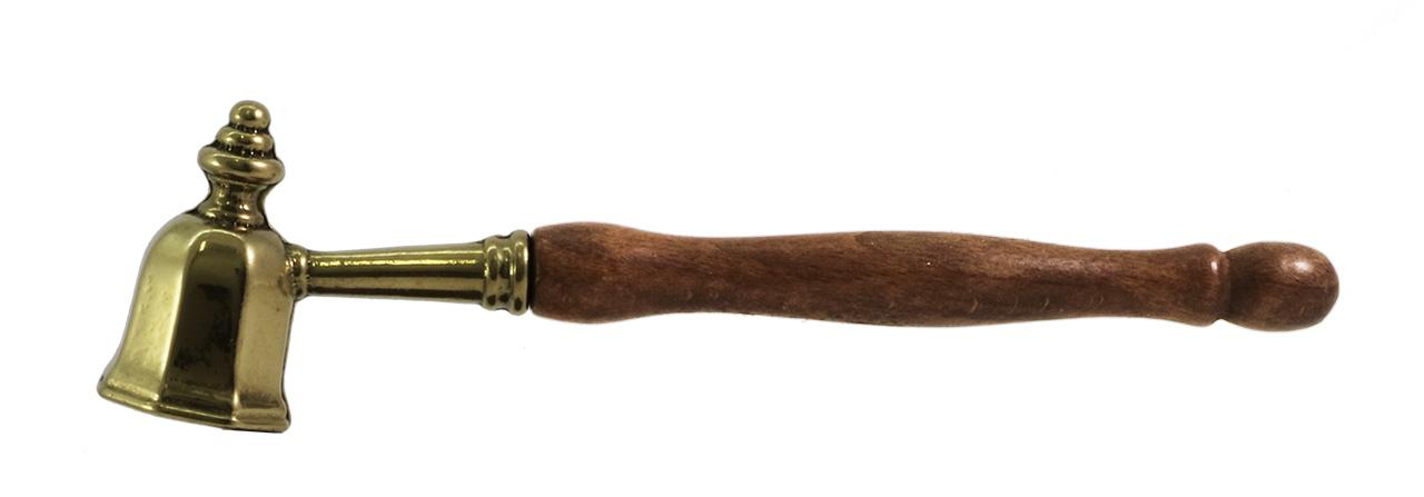 Gyertyaoltó (koppintó) fából készült nyéllel, 21 cm