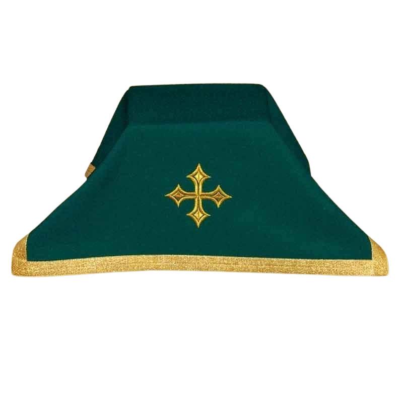 zold-kehelytakaro-kereszt-himzessel-45-cm-x-45-cm