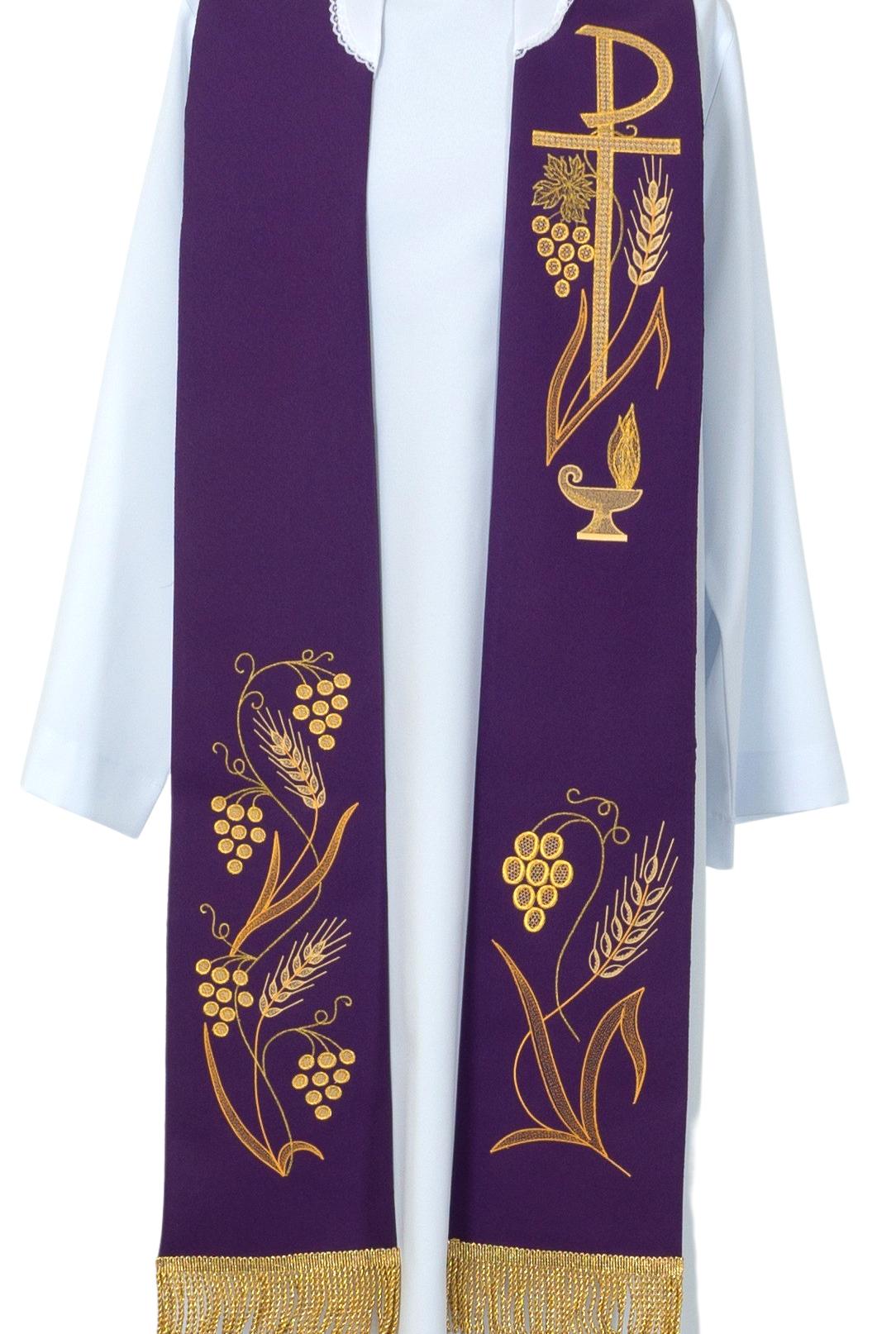 Stóla (lila) PAX hímzéssel, stólavédővel, rojttal