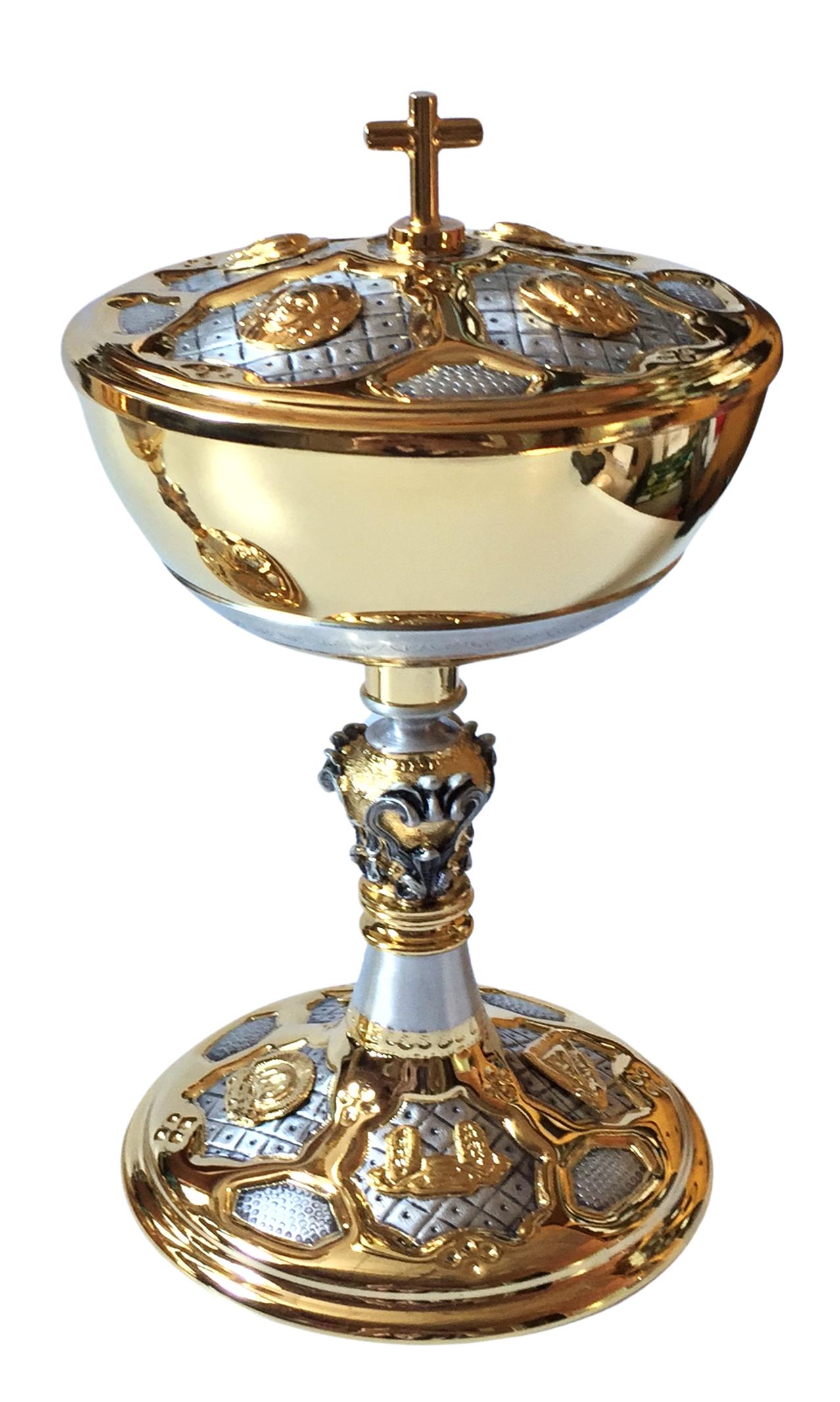 aranyozott-ciborium-ezustozott-diszitessel--245-cm-magas