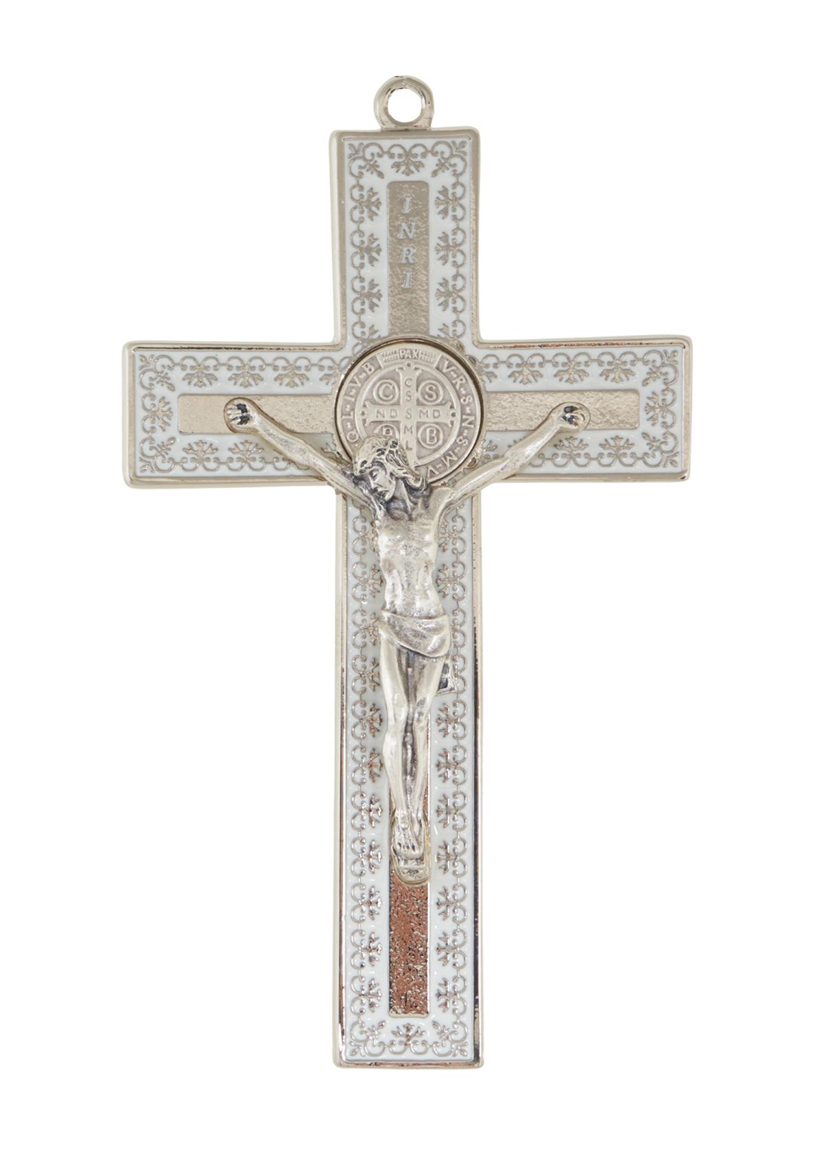 falra-akaszthato-szent-benedek-fem-feszulet-feher-szinben-ezustszinu-diszitessel-125-cmes-em-ezust-feher-1079411