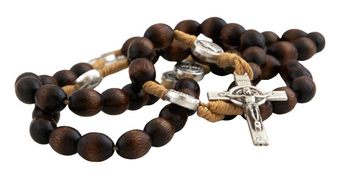 zsinoros-szent-benedek-fa-rozsafuzer-barna-szinben