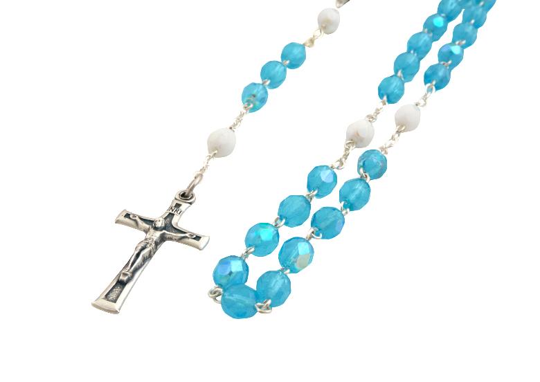 A Béke Királynője rózsafüzér 