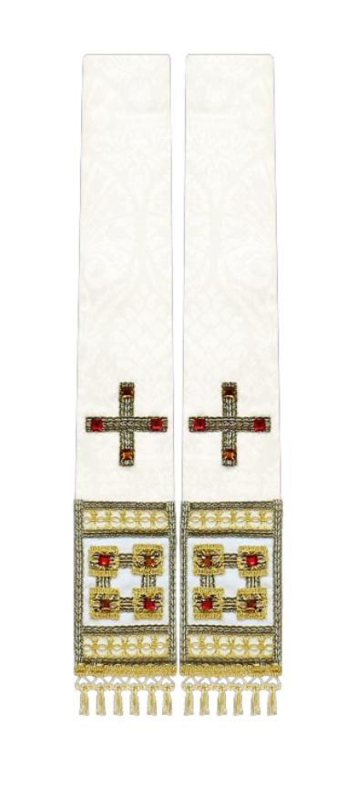 Miseruha (fehér). kövekkel díszített, stólával